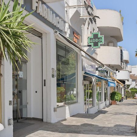Апартаменти Marbella Real Seaside Екстер'єр фото